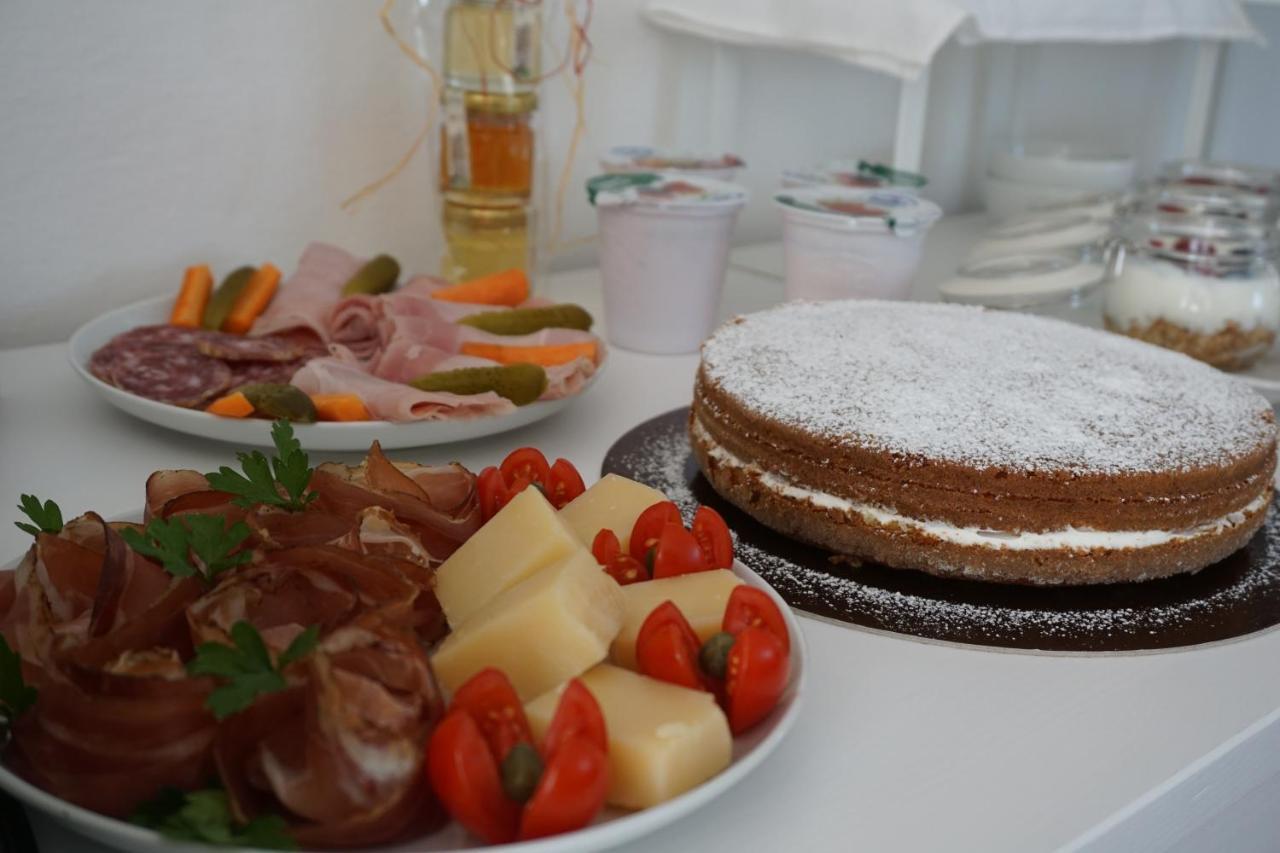 B&B Al N°5 Trento Bagian luar foto