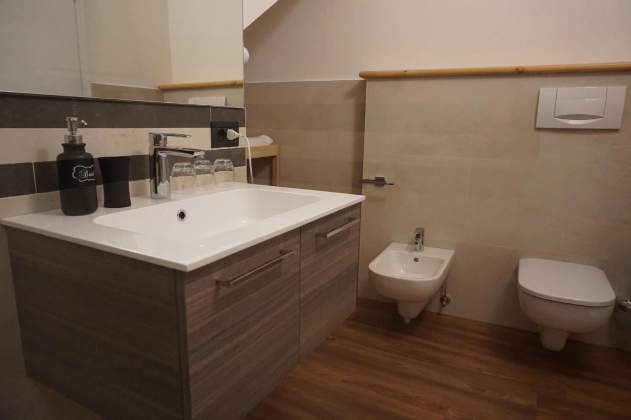 B&B Al N°5 Trento Bagian luar foto